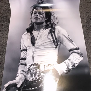 MJ plansch✨ - Så häftig planch av Micheal Jackson✨Inga repor eller liknade✨