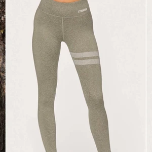 Stronger tights - Träningstights från Stronger💕 För små för mig så därför jag säljer😊