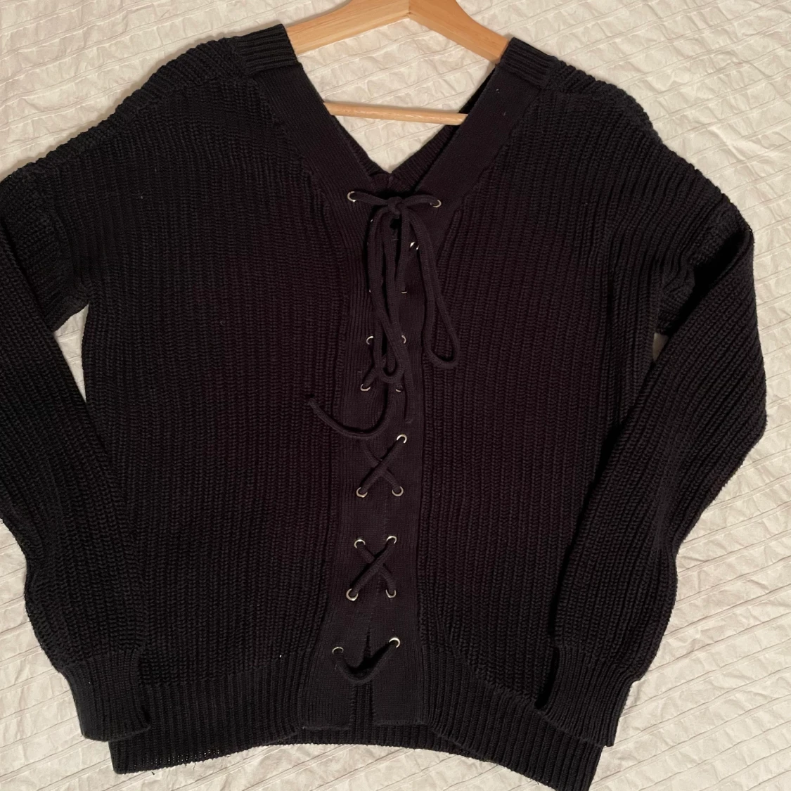 Stickad tröja från nelly - 90