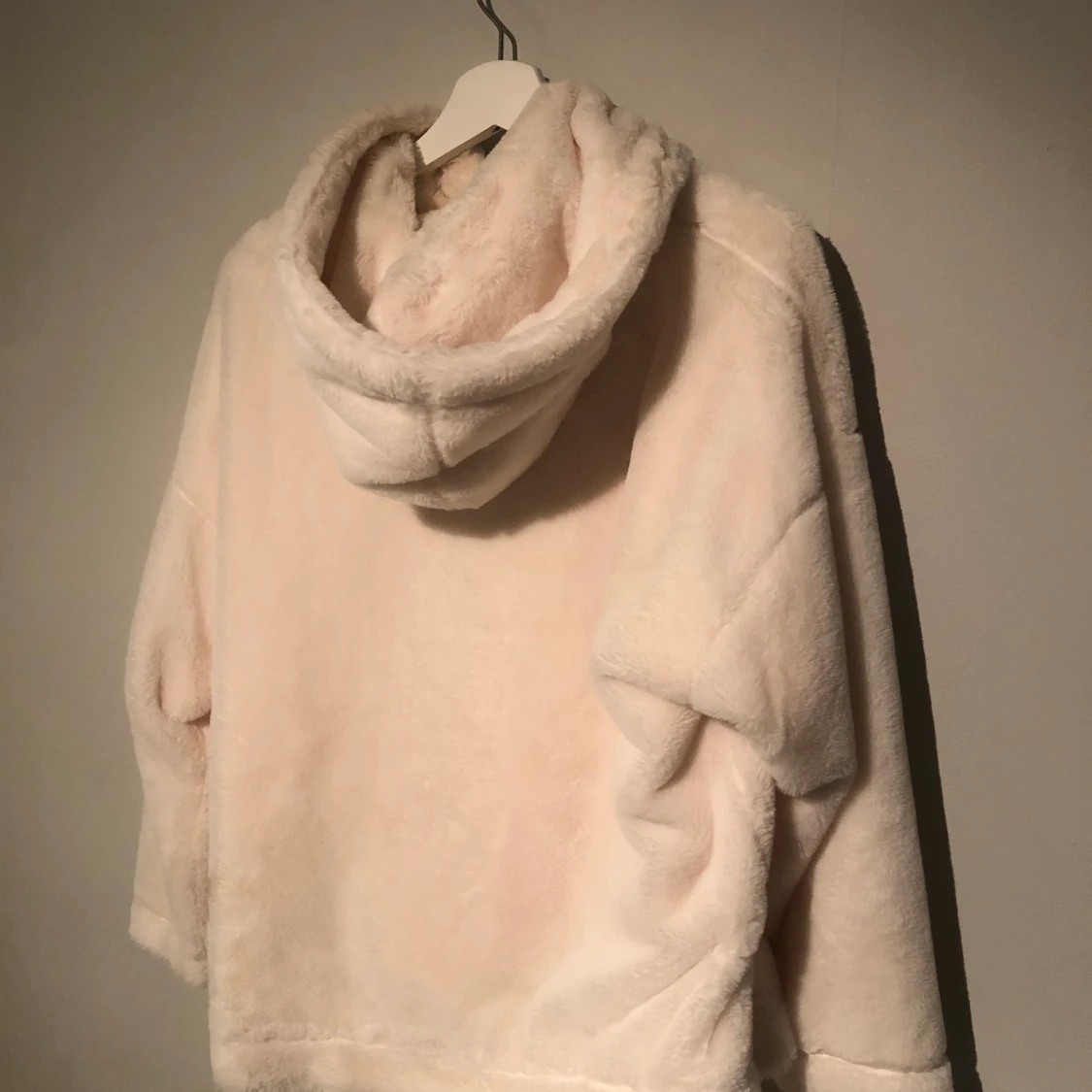 Hoodie från Oysho - 90