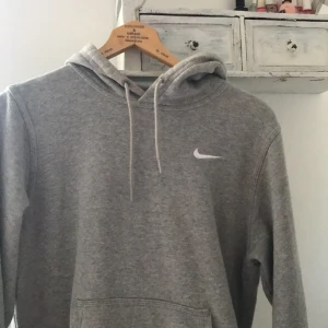 Nike hoodie - Storlek S