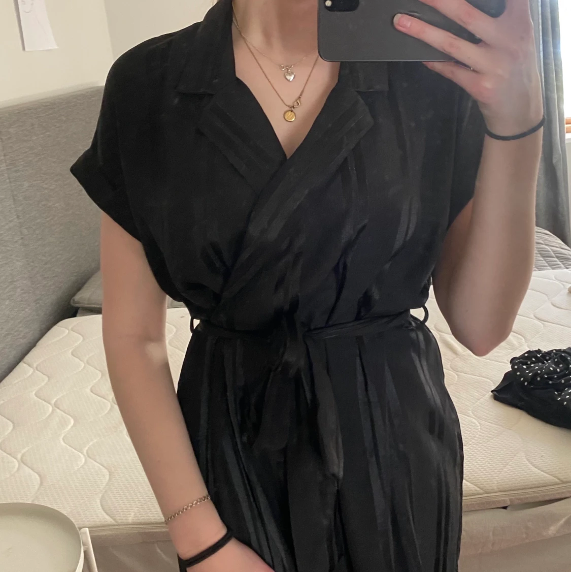 Oanvänd klänning från monki - 91