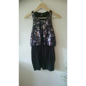  - Svart party klänning 💅 knappt använd 