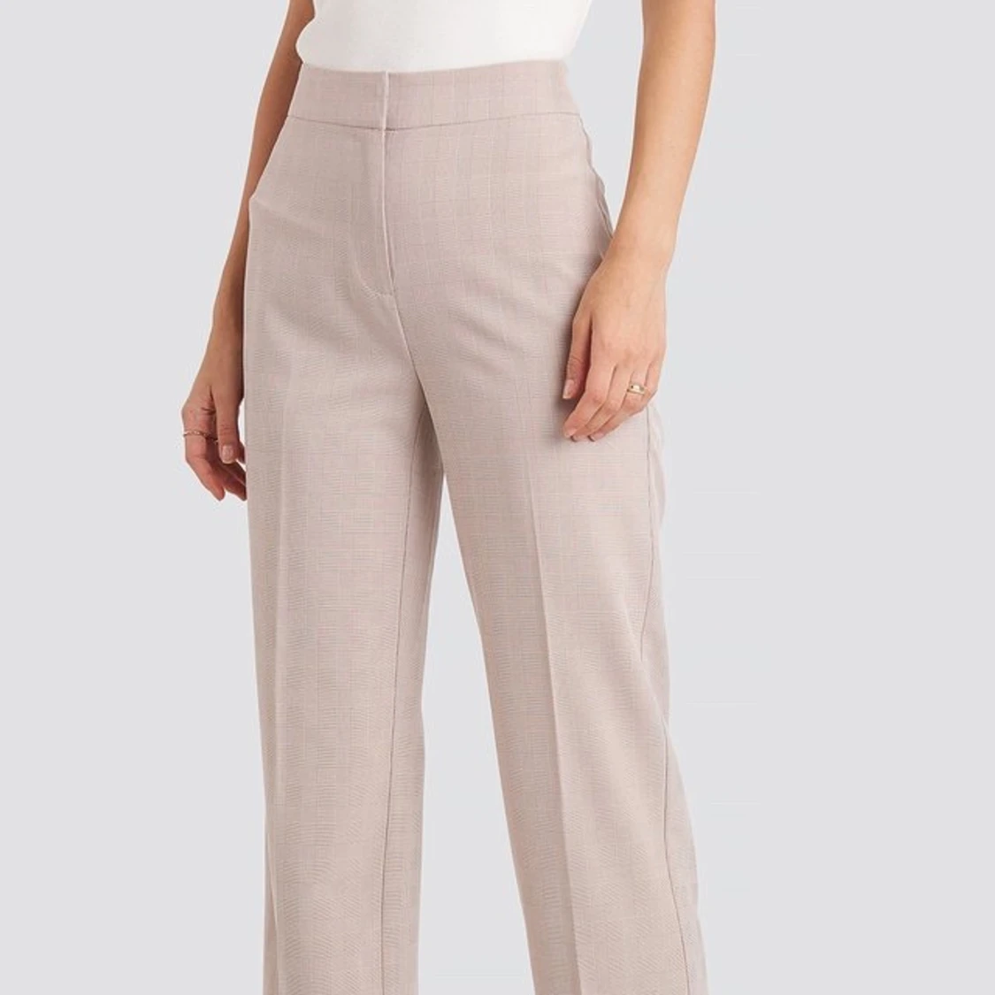 Rosa kostymbyxor - 91