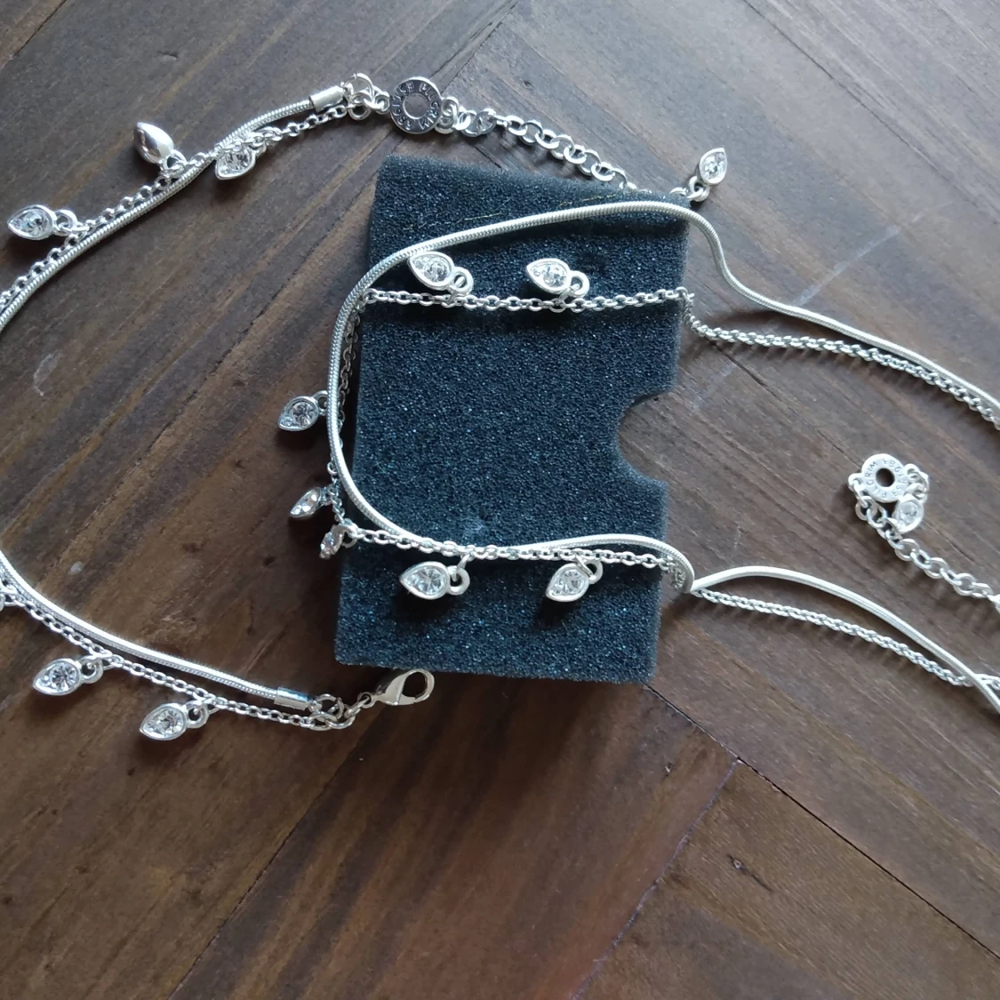 Pilgrim halsband och armband