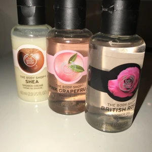 The body shop shower gel. - Oanvända och 60ml i var och det är stycke pris.