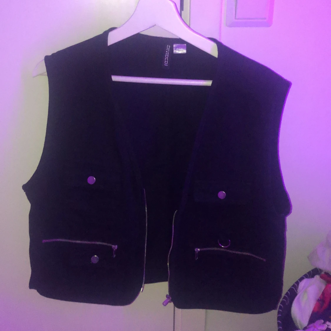 Väst från hm  - 90