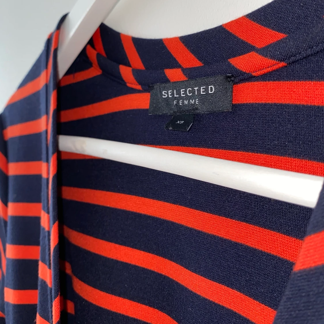 Randig wraptopp - 91