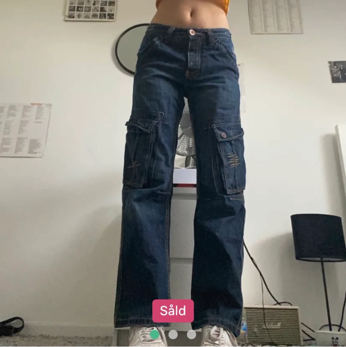 Low rise jeans