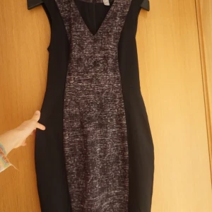 Klänning - Klänning från HM Använd 1 gång 