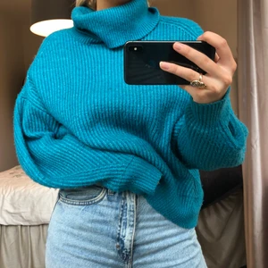 Stickad kofta - Jätte fin turkos kofta! I storlek S! Säljer för 200kr + frakt