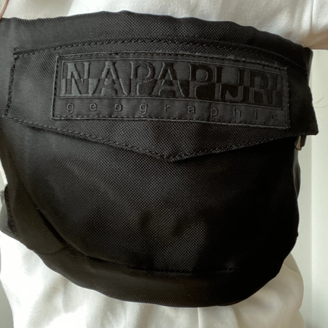 Sidoväska/midjeväska  - 91