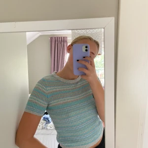 T-shirt - Från Design by Si i storlek S/M. 