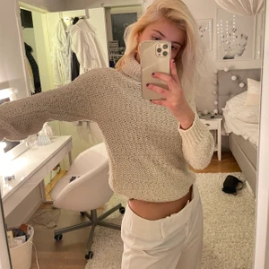 Stickad tröja - Stickad tröja💜💜💜 Passar även S