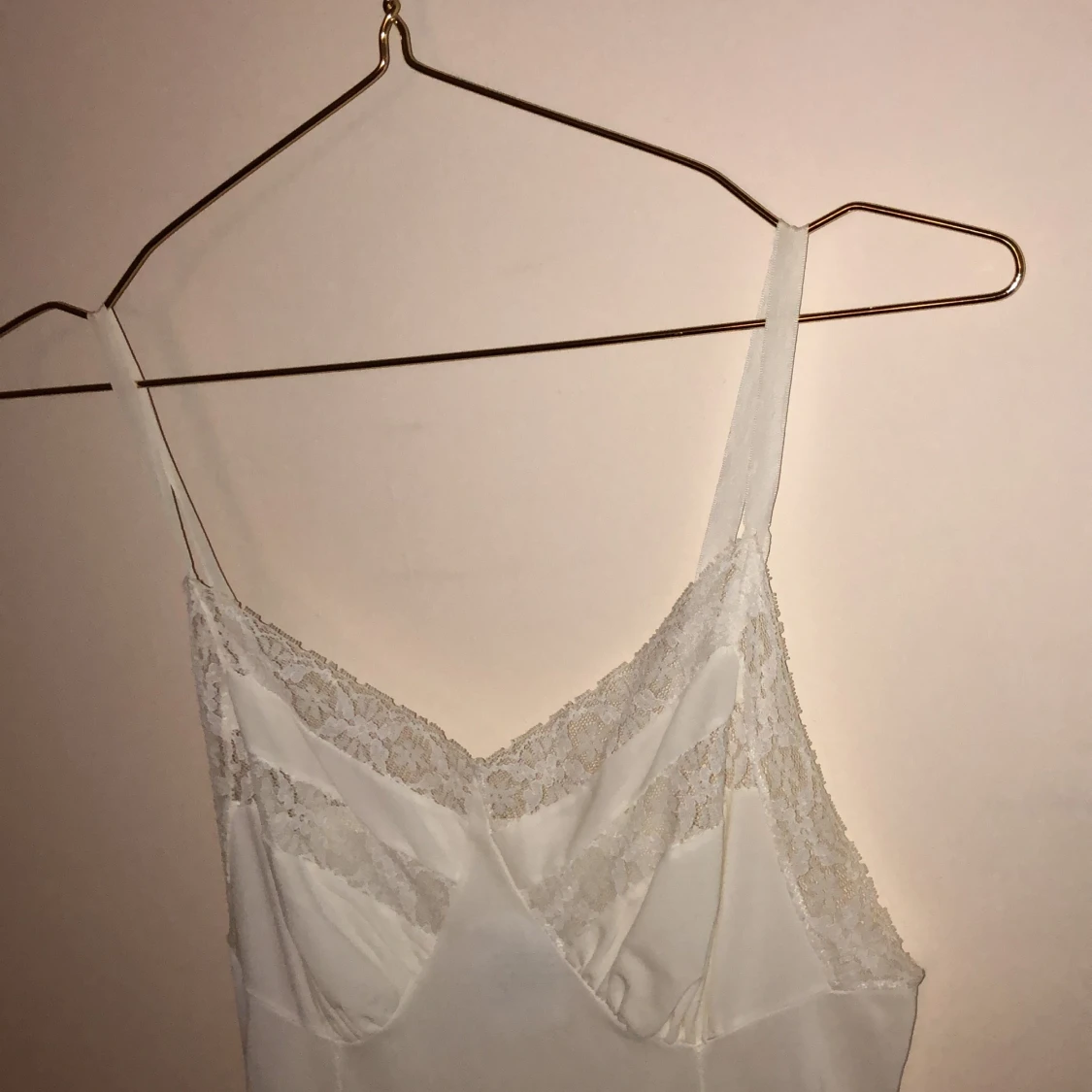 Vit ”nattlinne”  - 91