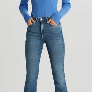 Utsvängda jeans från Gina Tricot☺️