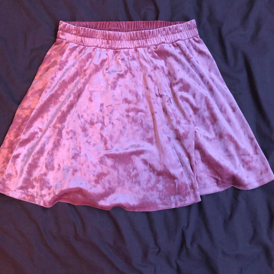 Rosa kjol från H&M - 90