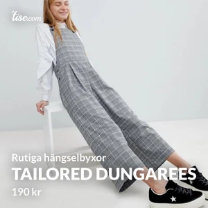 Tailored dungarees  - Strl xs. Är för stora för mig då de är oversized. Passar er med S och M. Knappt använda.