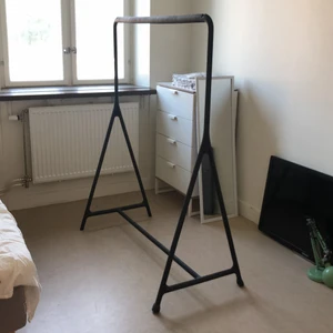 klädhäst - 117x59, bra skick! originalpris: 300kr