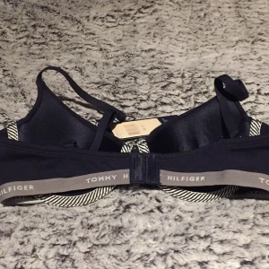  - Aldrig använd köpte den men det var fel storlek då den var för stor , så säljer den nu!