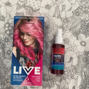 rosa hårspray - använd endast en gång! kan frakta eller mötas på söder, köpare står för frakt 💗