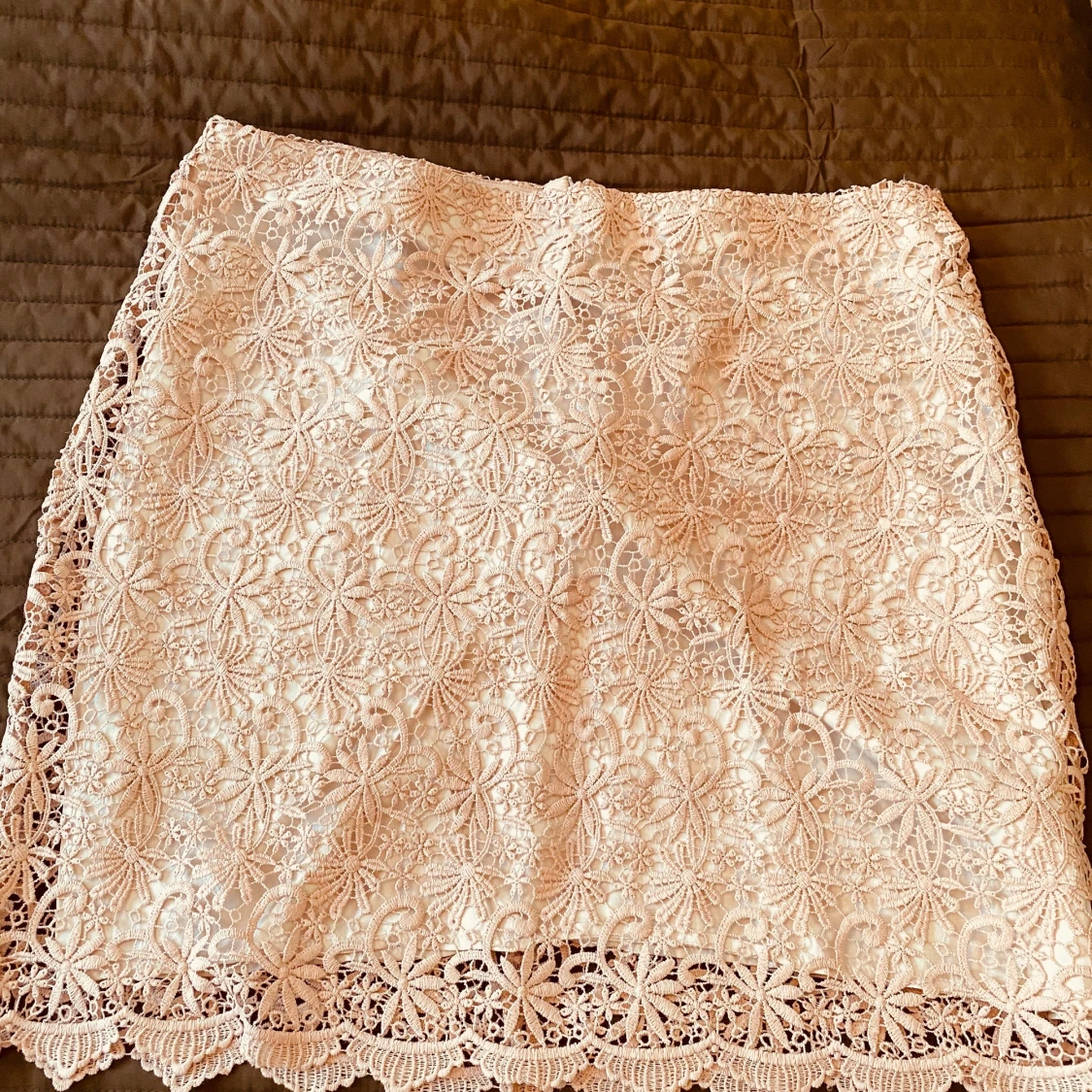 Spets rosa skirt AHLENS