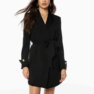 IVYREVEL tied waist blazer dress  Helt Ny! Ny pris 999 kr Farg: svart Mitt pris 500 kr