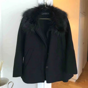  - Funkar för strl S också Avtagbar päls