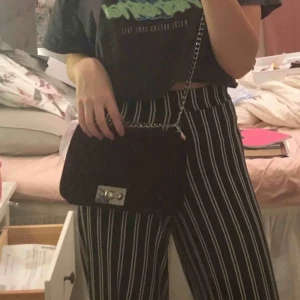  - Snygg väska från Gina!! Säljer för 120 inklusive frakt!!