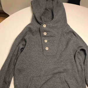  - These glory days tröja sweater volt fint skick