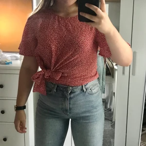 Blus storlek 36  - Blus från H&M storlek 36 🌼
