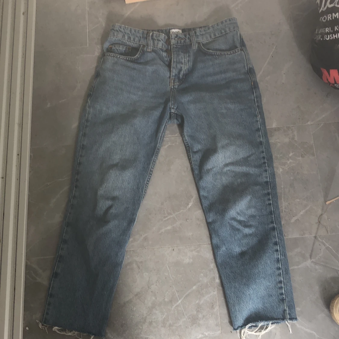 URBAN OUTFITTERS JEANS  - 90