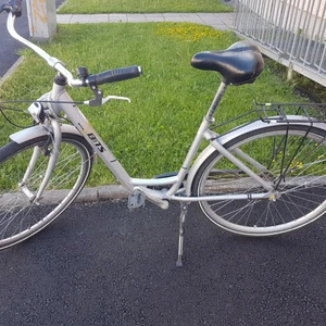 Cykel 1200 - Säljer min cykel pga flytt funkar som det ska  felfri 