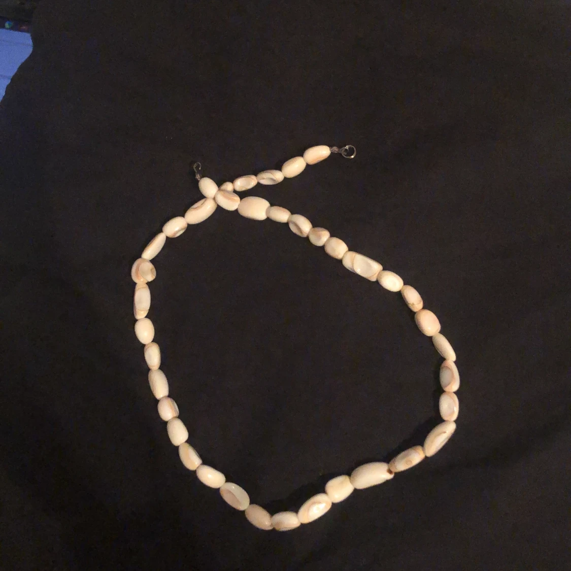 Fejk snäck halsband 