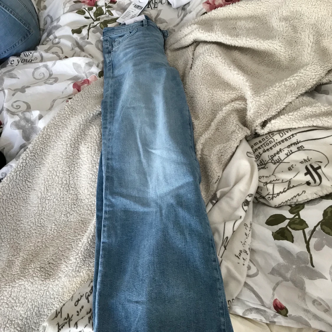 Helt nya wide jeans  - 90