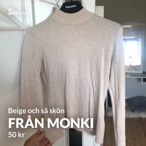 Monki - Så fin polotröja