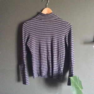 Grey/black striped turtleneck - Turtleneck tight fit