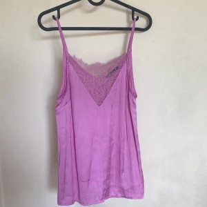 Blus  - Blus från Gina