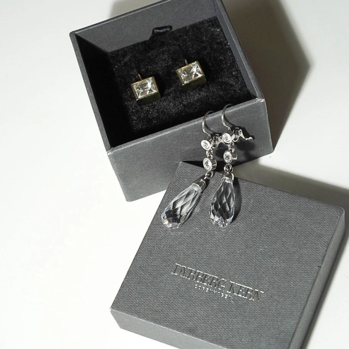 Örhängen Dyrberg Kern