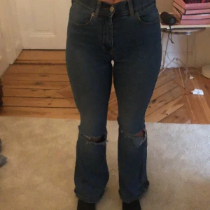 Dr.denim byxor  - Säljer dessa populära de.denim byxor. Bra skick!!!!😍😍😍