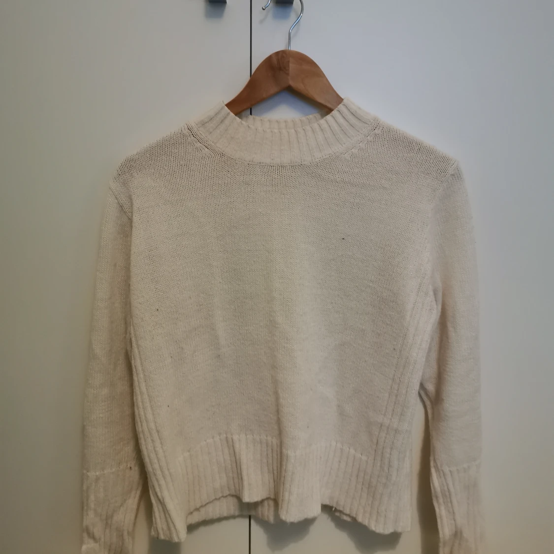 Stickad tröja från Monki, S