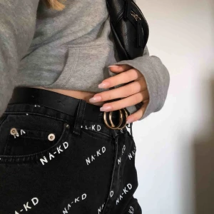  - 💖Brukar vanligtvis ha strl 34/36💖köparen står för frakt💖Betalning sker via swish💖