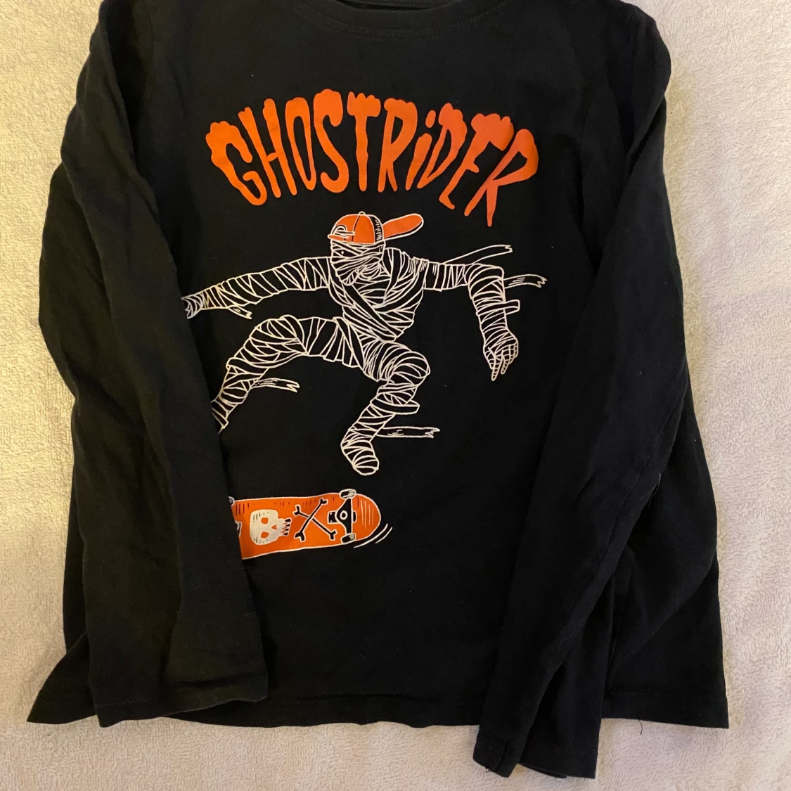 Långärmad tshirt primark 134