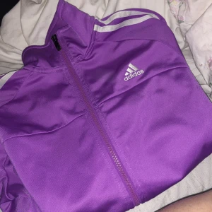  - Nytt skick, tyvärr aldrig kommit till användning, fraktas mot betalning