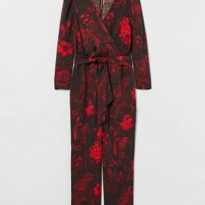 Red floran jumpsuit från H&M.  - Storlek S, aldrig använt, köparen står för frakten. 