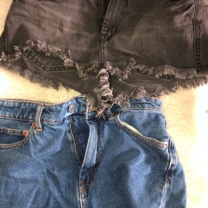 Monki shorts  - Fina shorts💓  50kr/st eller två för 85kr