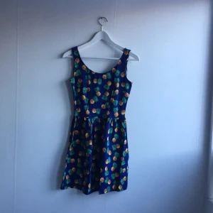  - Supersöt klänning från Springfield!