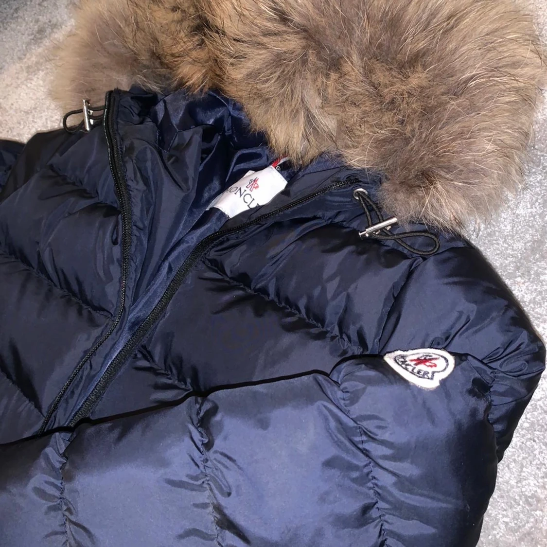 ny barn jacka oanvänd mon*ler - 90