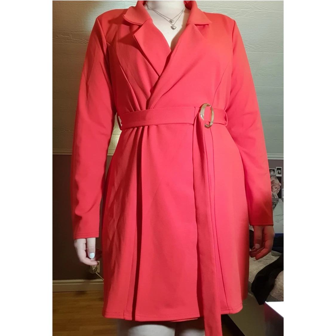 Missguided klänning storlek 46