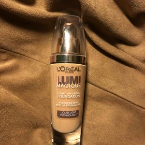  - Endast testad, säljs pga inte min nyans! Nyans: Rose porcelain